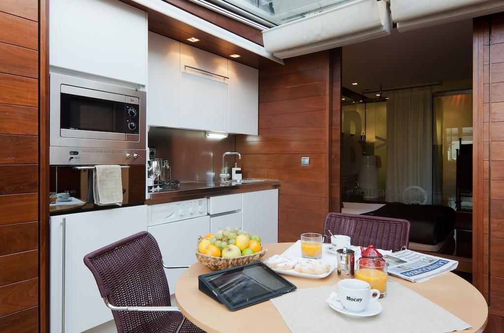 Apartamentos La Casa De Les Lletres Barcelona Room photo
